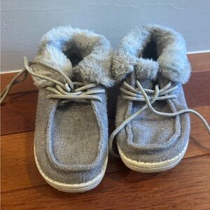 Hey Dude Kids Gray Fuzzy Slippers